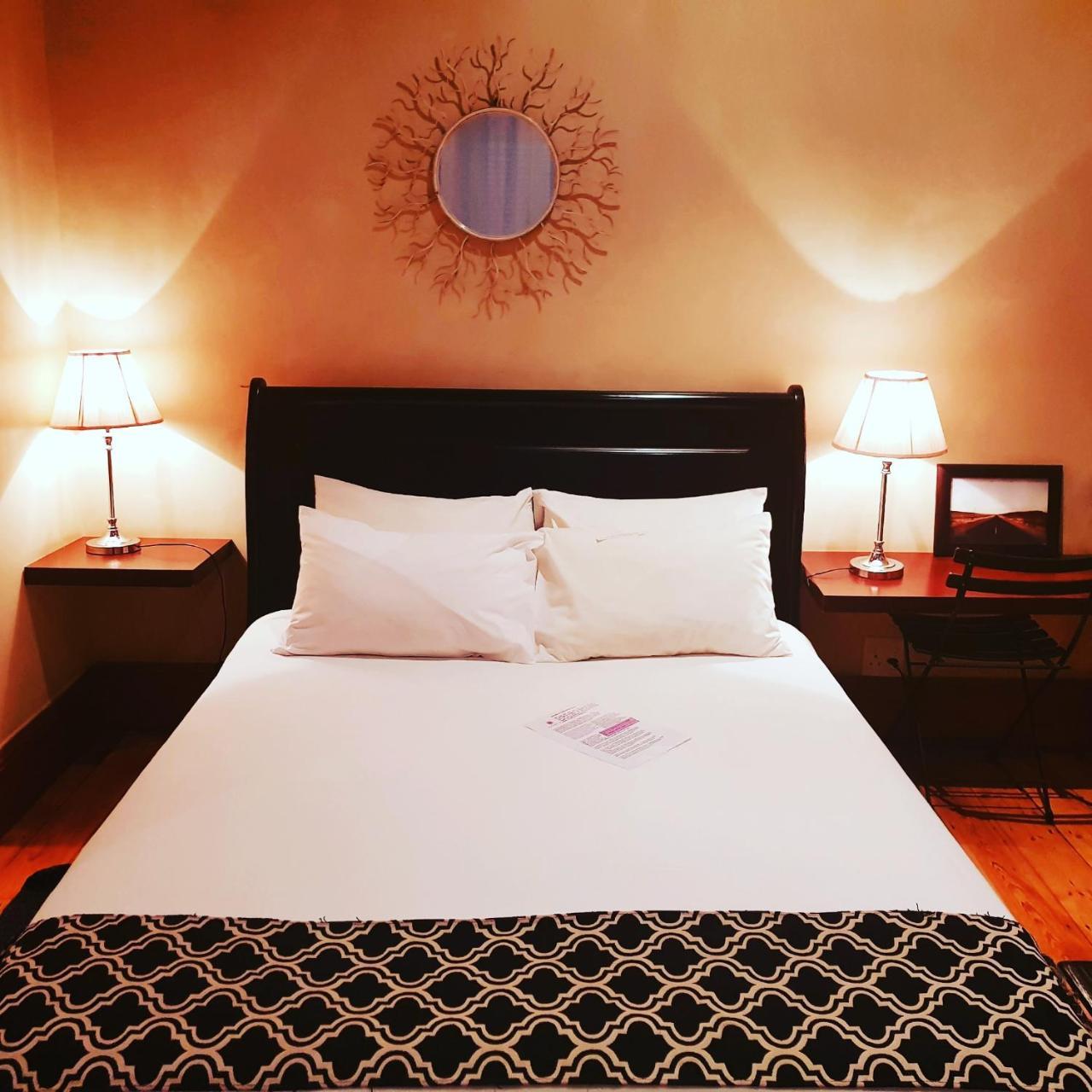 Avatara Bed & Breakfast ケープタウン エクステリア 写真