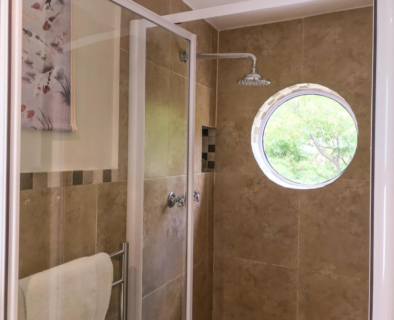 Avatara Bed & Breakfast ケープタウン エクステリア 写真