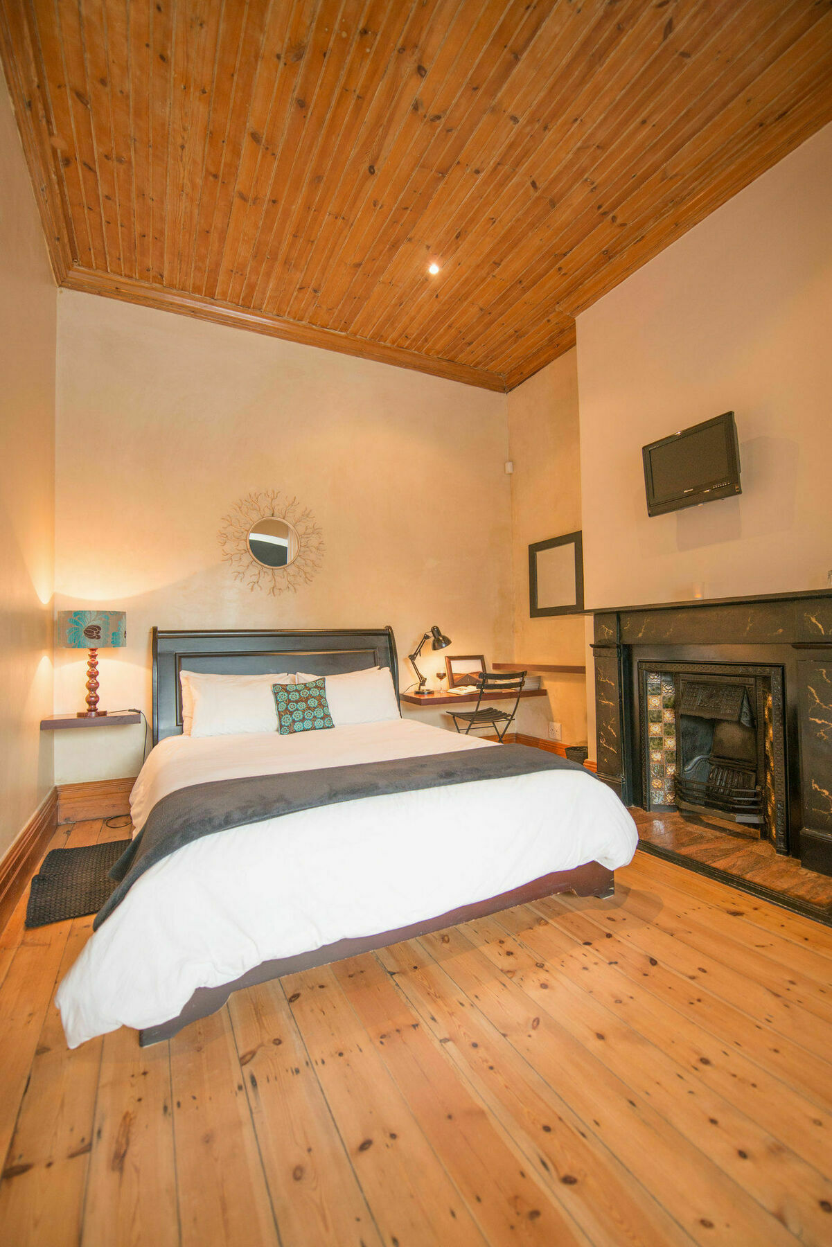 Avatara Bed & Breakfast ケープタウン エクステリア 写真