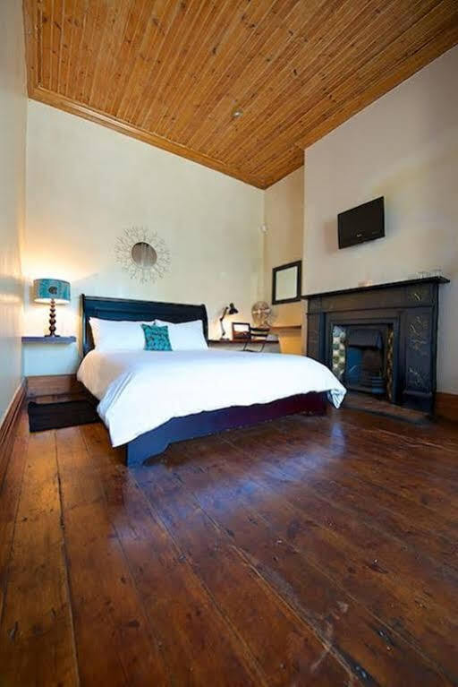 Avatara Bed & Breakfast ケープタウン エクステリア 写真